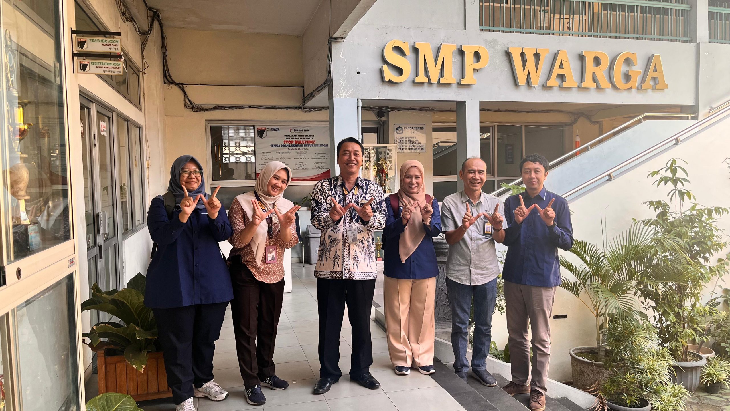 Kunjungan Pusdatin ke SMP Warga (3)